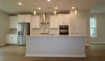 2722 Hunter Woods Dr, Apex, NC 27502