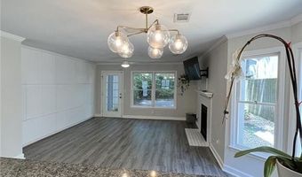 1102 Defoors Lndg NW, Atlanta, GA 30318