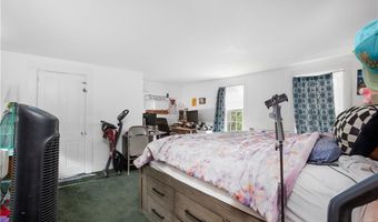 16 School St, North Smithfield, RI 02896