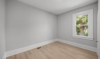 620 2nd St, Ayden, NC 28513