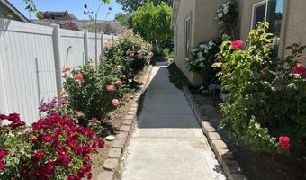 1371 White Bluffs Cir, Fernley, NV 89408