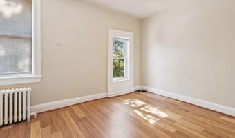 14 SEATON Pl NW, Washington, DC 20001