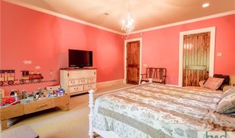 43 River Shoals Dr, Athens, GA 30606