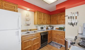 9465 Third St, Bay City, OR 97107