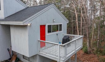 37 Pegwood Hill Rd, Campton, NH 03223