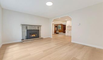 13 Poplar Dr, Albrightsville, PA 18210