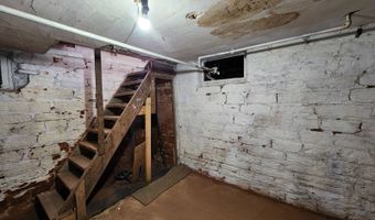 324 S Bluff Ave, Anthony, KS 67003