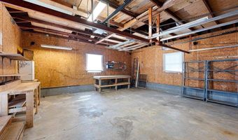 114 W North St, Felton, DE 19943
