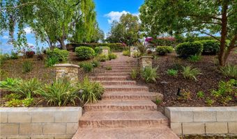 1525 Ramona Dr, Camarillo, CA 93010