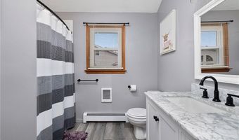 422 Shady Valley Rd, Coventry, RI 02816