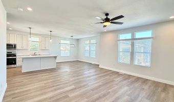 11 Palm Via, Anaheim, CA 92801