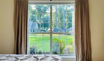 107 Spy Glass Hill Dr, Benton, LA 71006