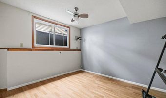 7403 142nd Street Ct, Apple Valley, MN 55124