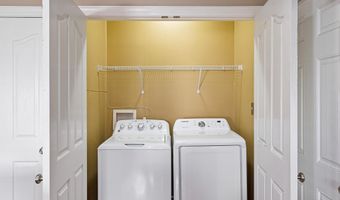 512 BERGENIA Loop, Bear, DE 19701