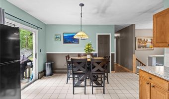 14 Jackson Schoolhouse Rd, Glocester, RI 02814