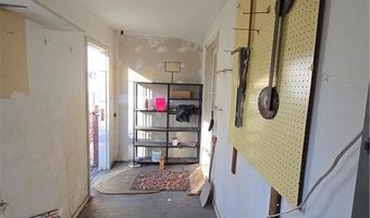 121 N 10th St, Atchison, KS 66002