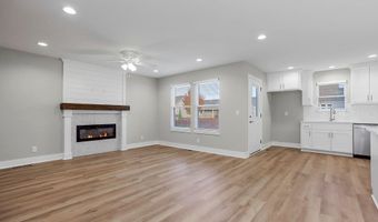 1313 N 159th St, Basehor, KS 66007