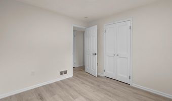 8815 TUCKERMAN Ln, Potomac, MD 20854