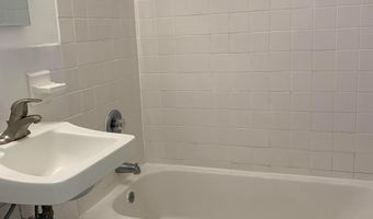 1021 ARLINGTON Blvd 609, Arlington, VA 22209