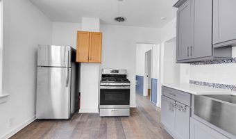 84-86 Dewey St, Bridgeport, CT 06605