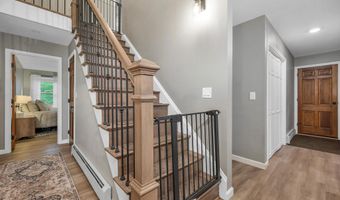 13 Kelso Dr, Bow, NH 03304