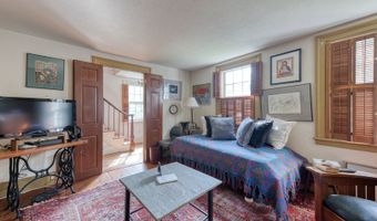 80 W Main St, Chester, CT 06412