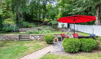 748 Lower River Rd, Lincoln, RI 02865