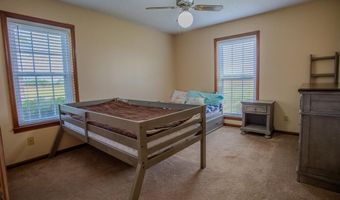 68 Smart Rd, Baxley, GA 31513