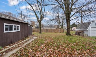 518 Avalon Dr, Dyer, IN 46311