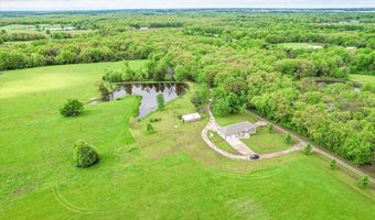 5704 County Road 262, Auxvasse, MO 65231