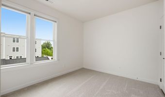 1149 S MONROE St, Arlington, VA 22204