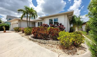1116 KINGFISH Pl, Apollo Beach, FL 33572