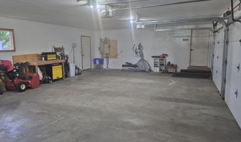 2420 SE 14th Ave, Aberdeen, SD 57401