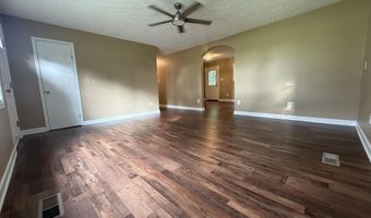 7011 Poplar Corner Rd, Bells, TN 38006