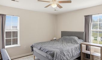 1 CROSLEY Ct, Dover, DE 19904