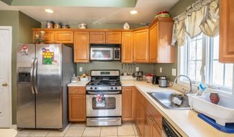 138 S Salem St, Andover, NJ 07801