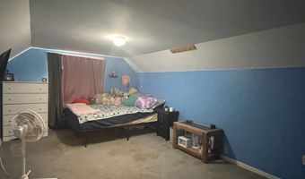 1004 Falkirk Rd, Alma, MI 48880