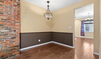 3220 Mary St, Airville, PA 15203