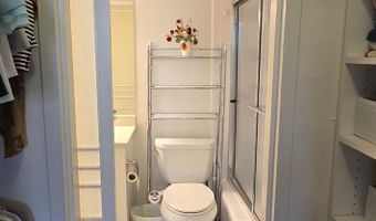 5225 POOKS HILL Rd 703N, Bethesda, MD 20814