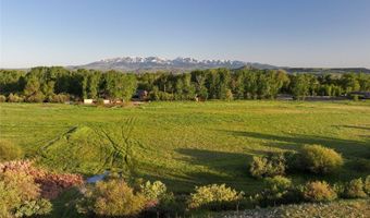 21 Old Boulder Rd, Big Timber, MT 59011