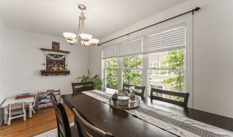 403 Copper Square Dr 403, Bethel, CT 06801