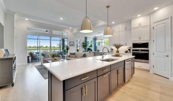 5971 HIDDEN BRANCH Dr, Apollo Beach, FL 33572
