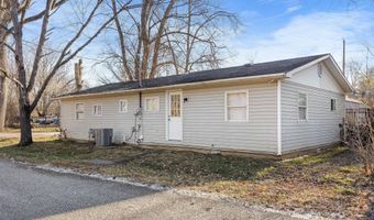 207 W Logan St, Attica, IN 47918