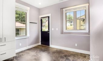 26 Mount Clare Ave, Asheville, NC 28801