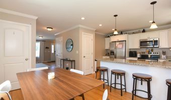 35 Cross St, Allenstown, NH 03275