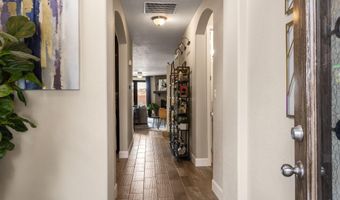 7348 Tree Line Ave NW, Albuquerque, NM 87114