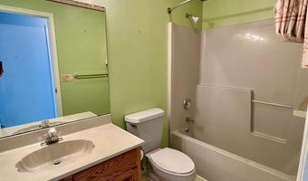 5 THOMAS St, Harrington, DE 19952