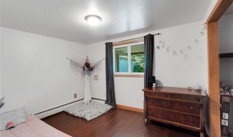 10496 Florida St, Aurora, OH 44202