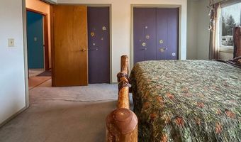 45 Chestnut Grove Ave, Bozeman, MT 59718