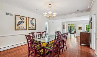 6623 RADNOR, Bethesda, MD 20817